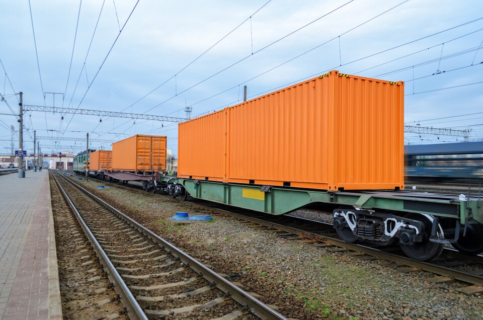 railcar loading and unloading